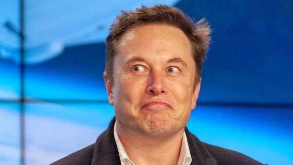 Elon Musk blocks again someone on Twitter